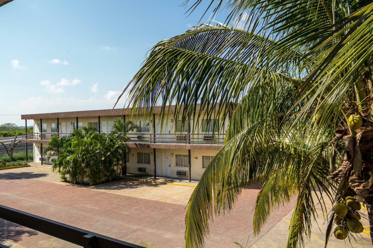 Bonitto Inn Altamira Zona Industrial Exterior photo